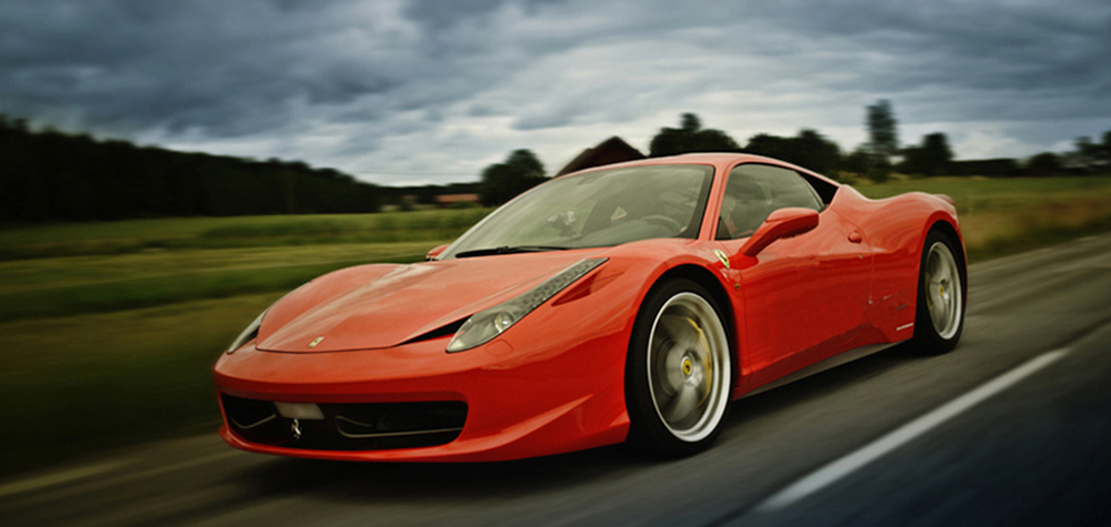 Kör Ferrari eller Lamborghini-image