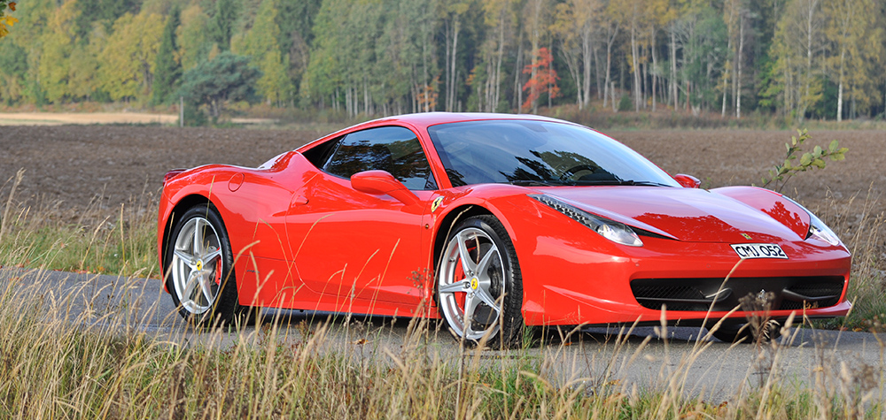 Kör Ferrari eller Lamborghini Göteborg (15 km)